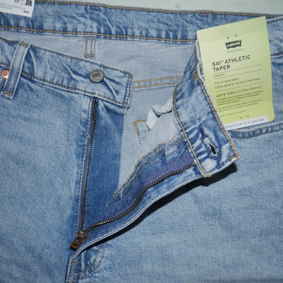 Levis 541 Athletic Fit Jeans Men's Size 38x34 Light Wash Stretch Flex Denim NWT - Picture 8 of 13